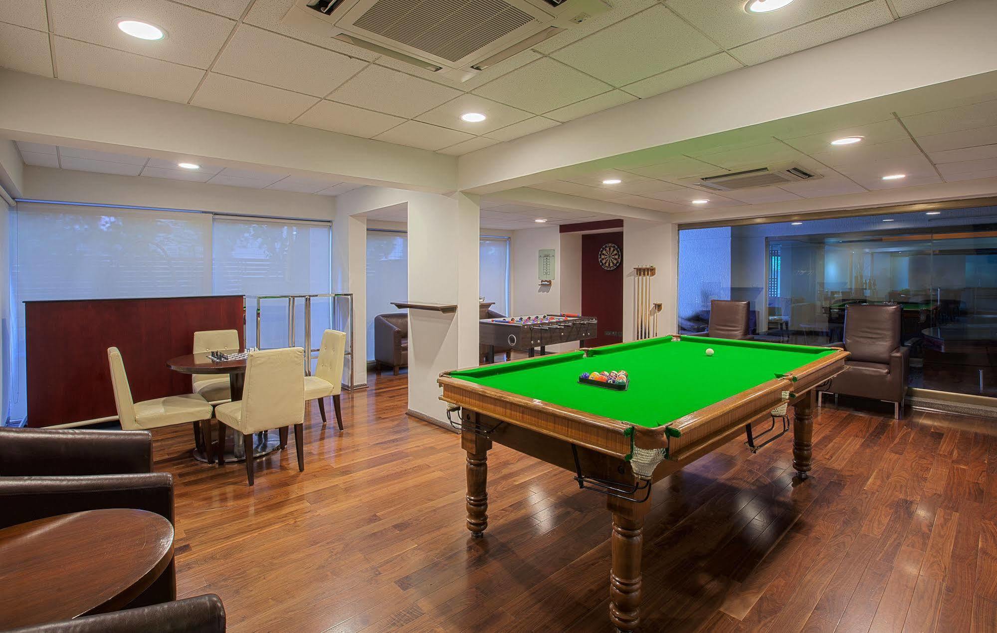 Aparthotel Oakwood residencia Pune Exterior foto